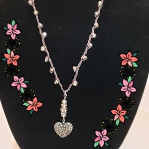 WILD FLOWER Necklace Antique Finish/Brown Color